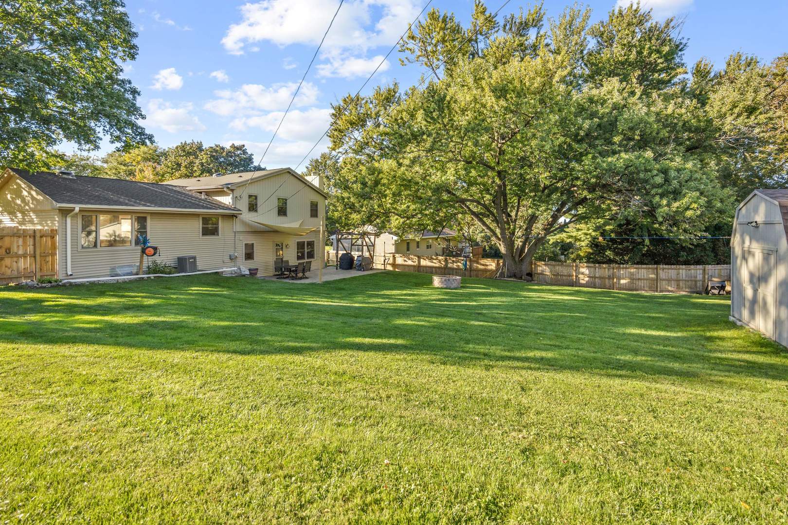 445 Stanford Drive Property Photo 15