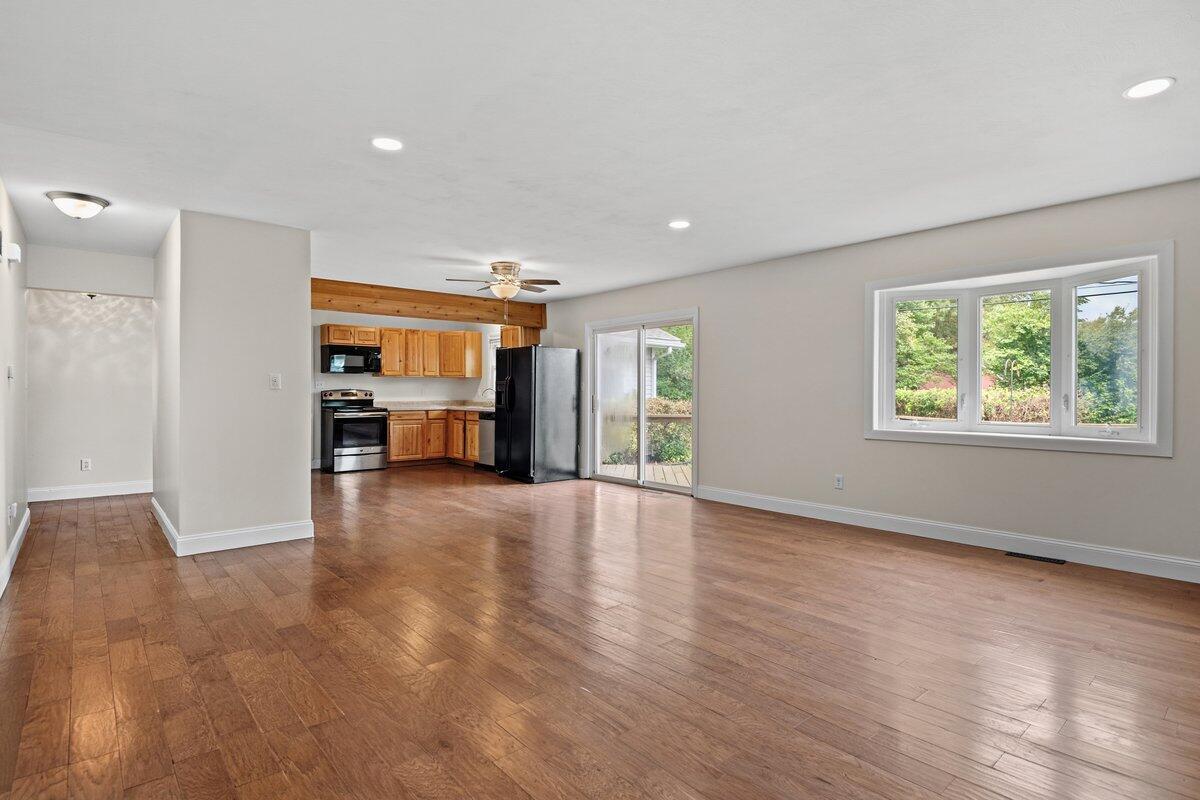 2117 N Keokuk Road Property Photo 2