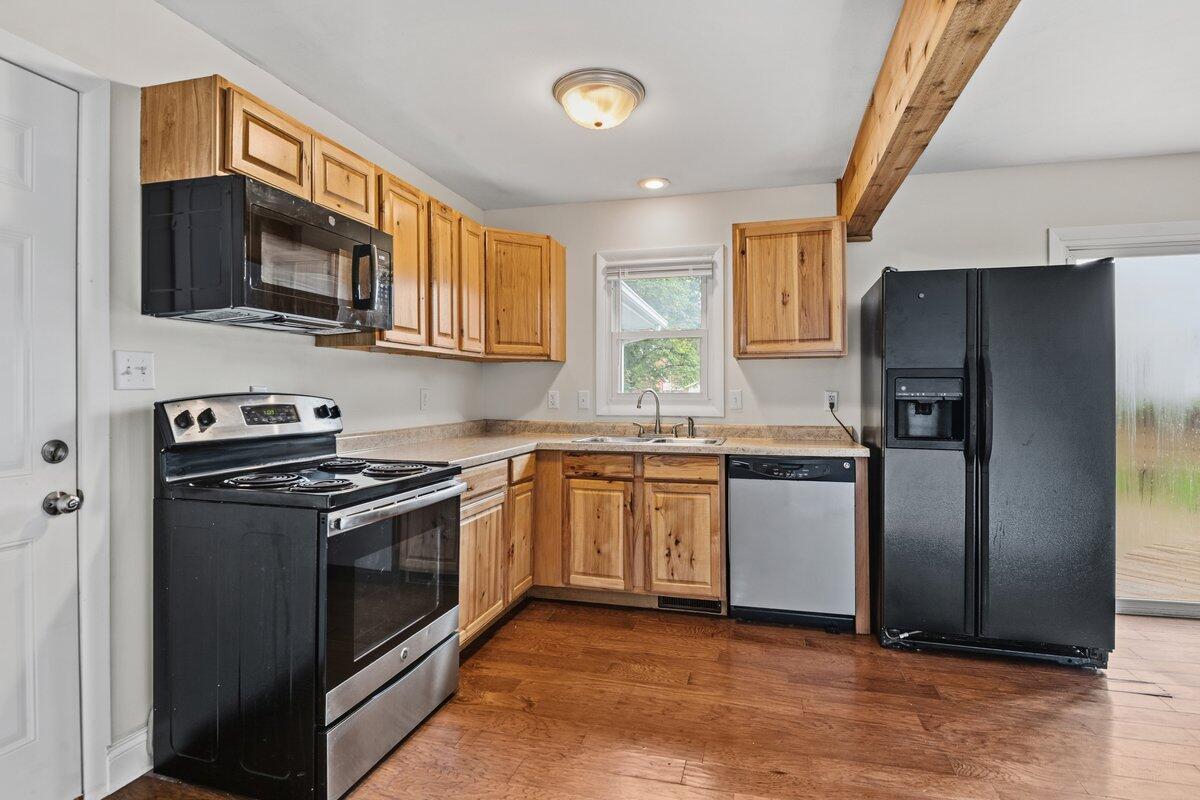 2117 N Keokuk Road Property Photo 6