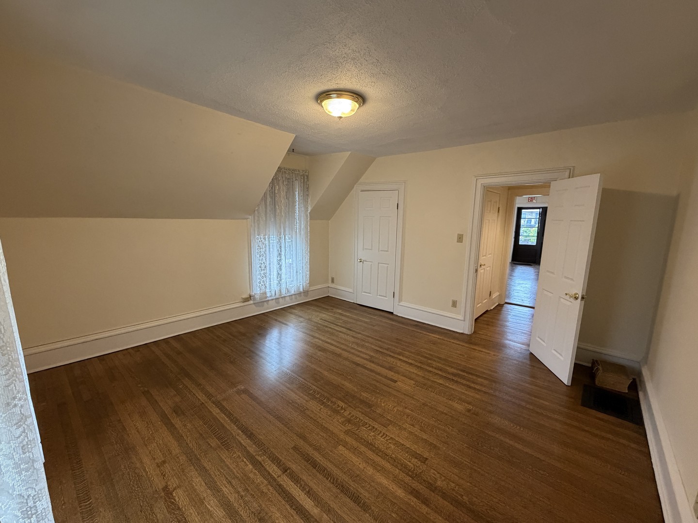 4122 N Kedvale Avenue Property Photo 29