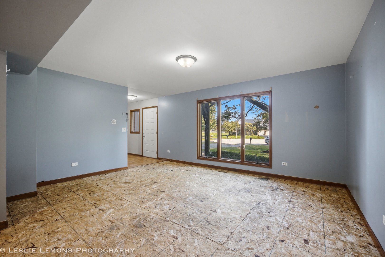745 Jamestowne Court Property Photo 4