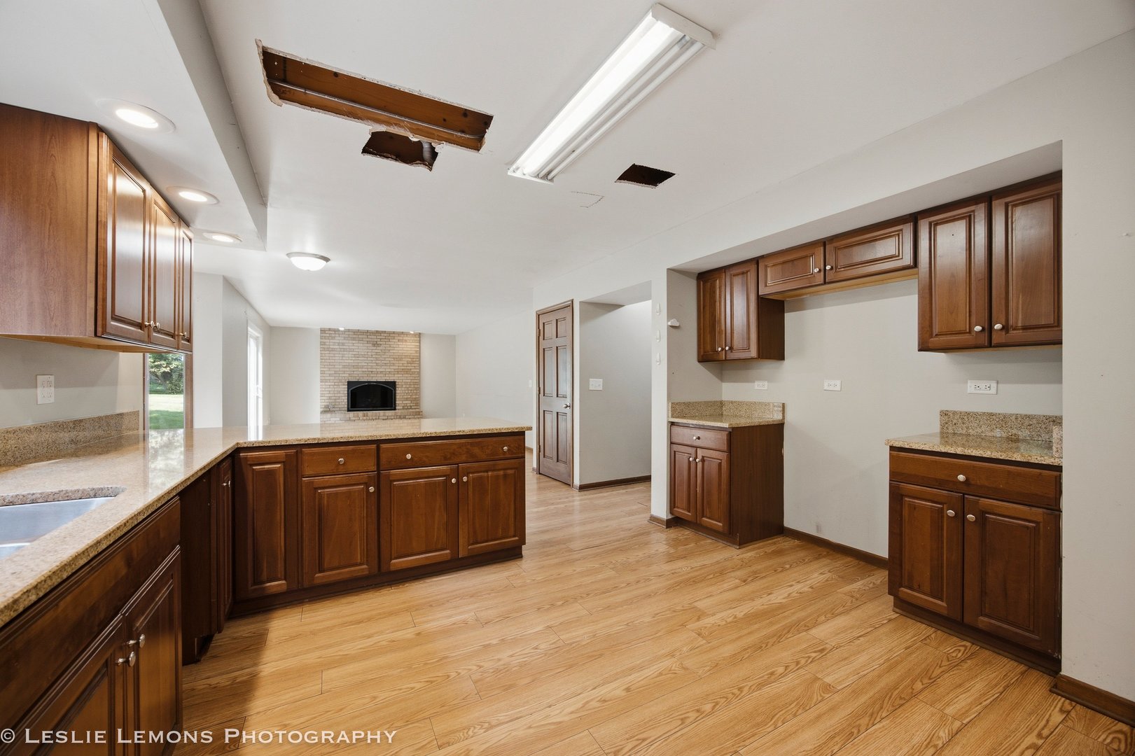 745 Jamestowne Court Property Photo 8
