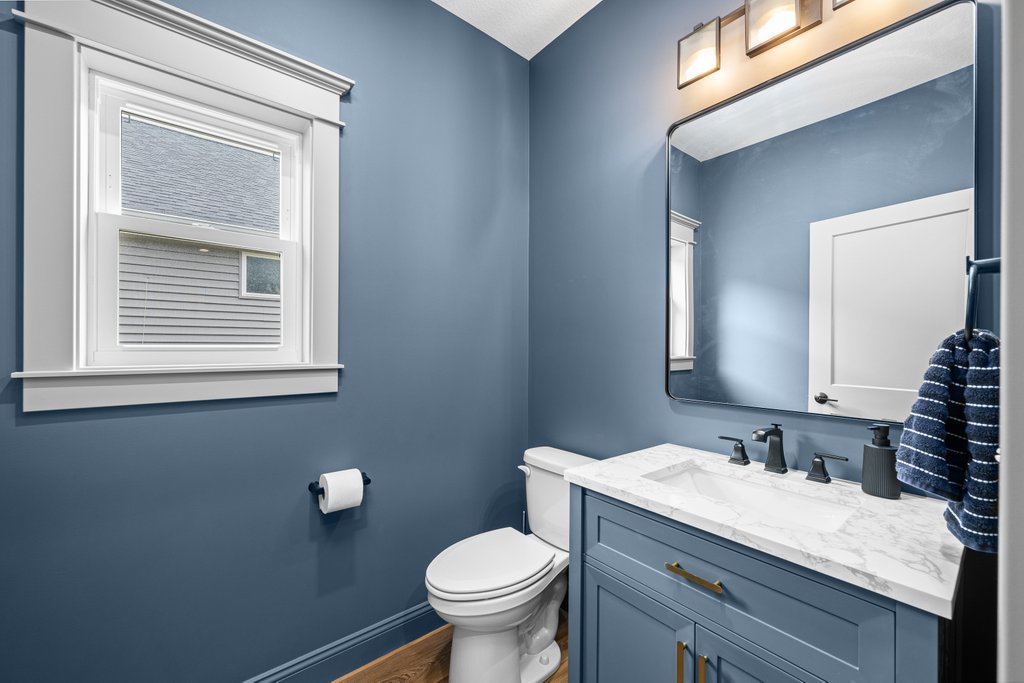632 Holmes Street Property Photo 24