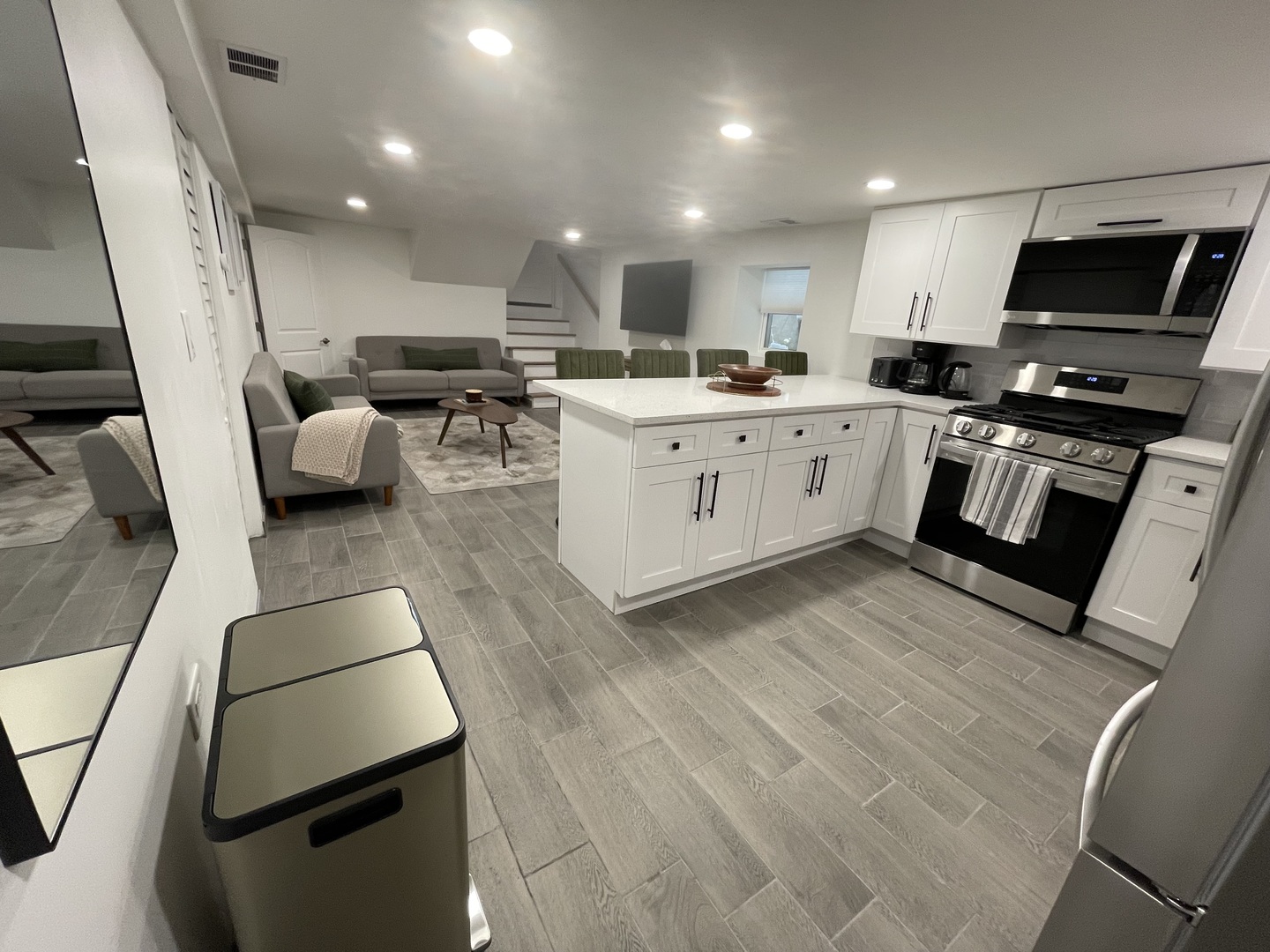 3116 N Damen Avenue G Property Photo 6