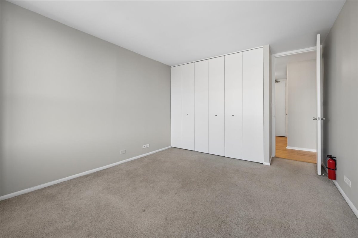 655 W Irving Park Road 502 Property Photo 17