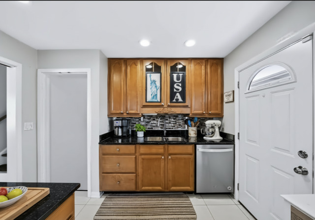 8157 N Root Court Property Photo 14