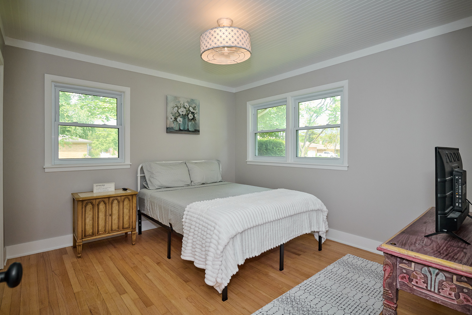 4555 Cleveland Street Property Photo 15