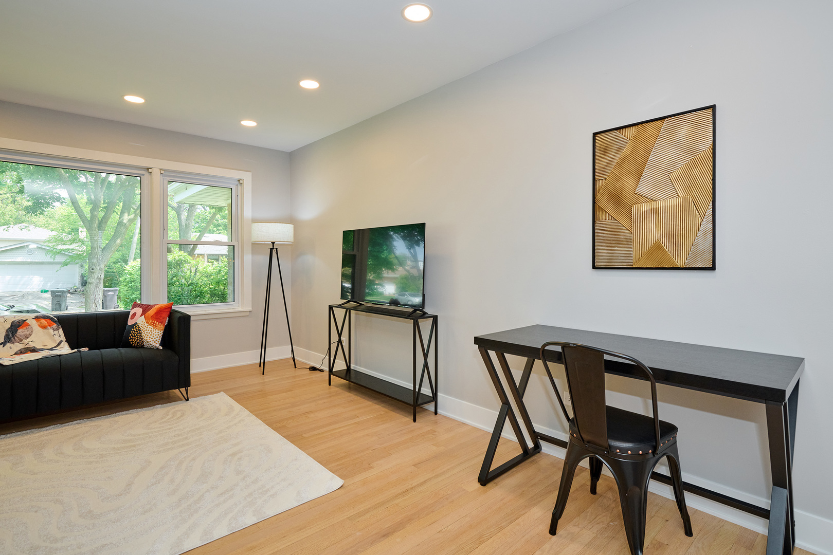 4555 Cleveland Street Property Photo 22