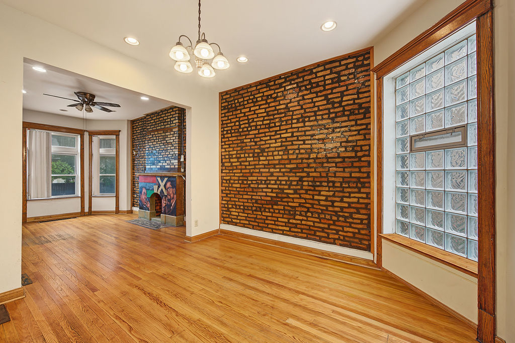 3621 W Lexington Street Property Photo 6