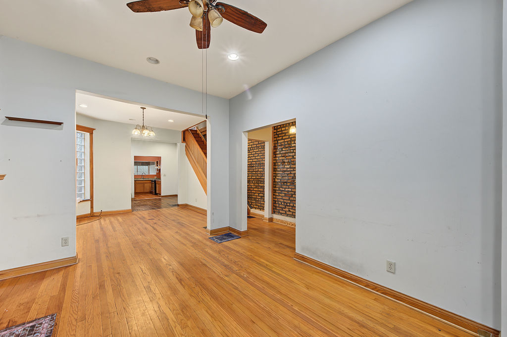 3621 W Lexington Street Property Photo 7