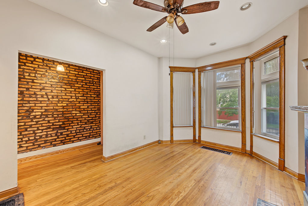 3621 W Lexington Street Property Photo 8