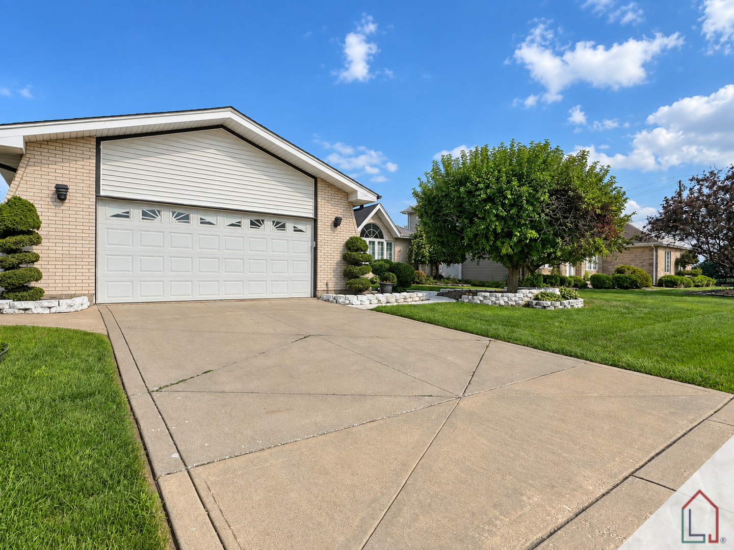 18165 Brittany Lane Property Photo 24