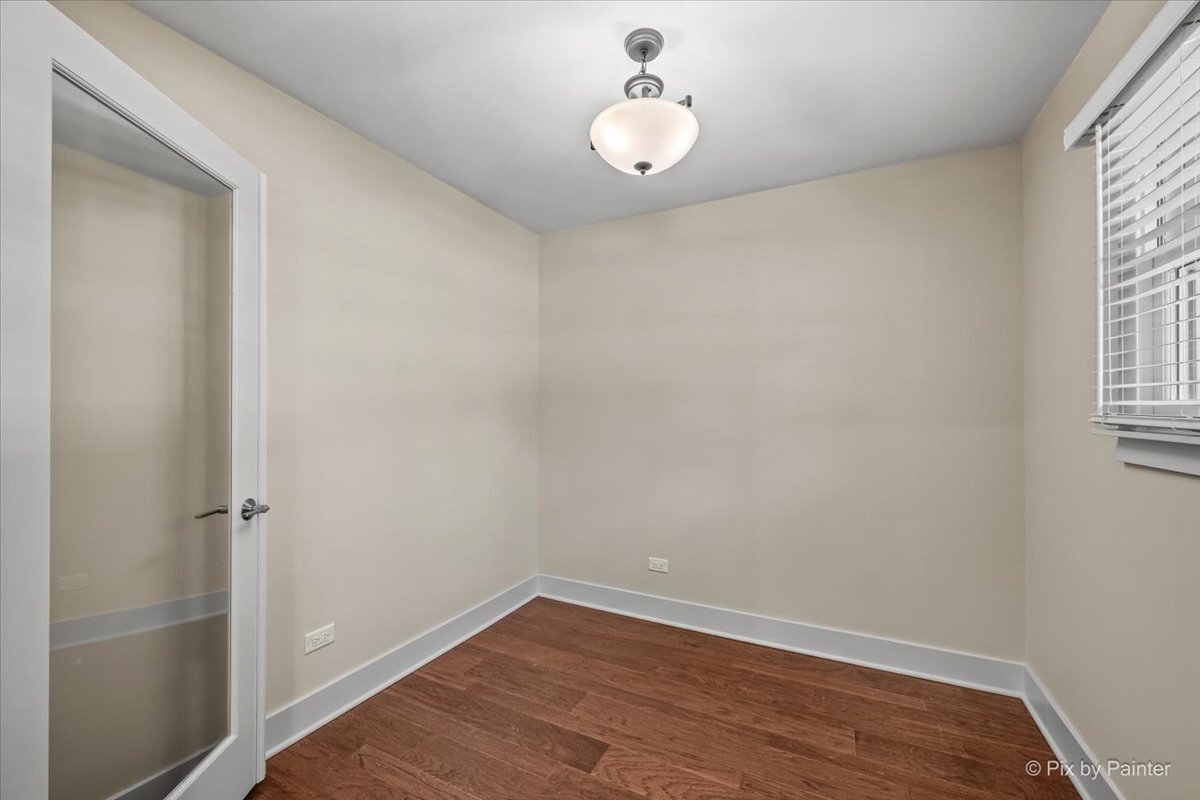11611 Douglas Avenue Property Photo 16