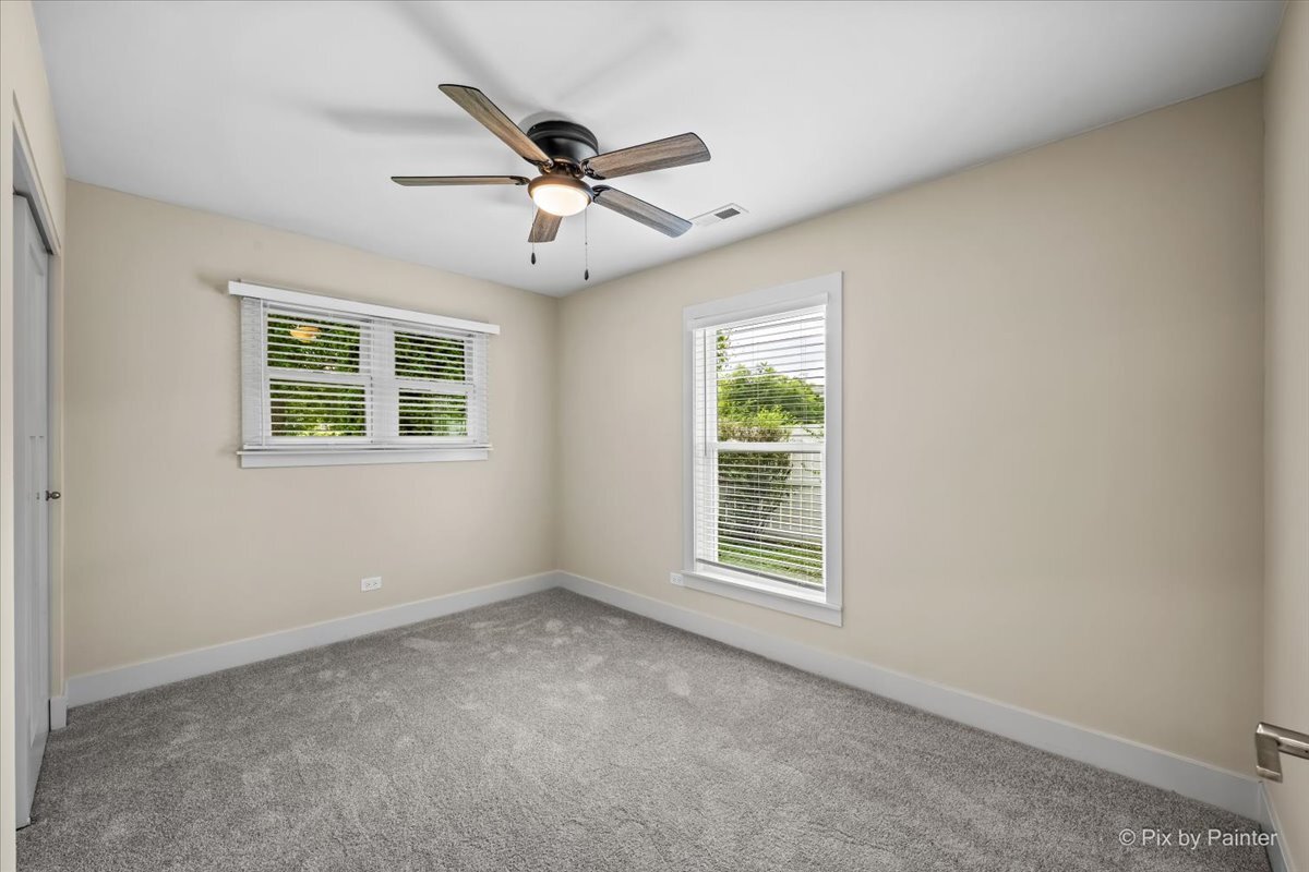 11611 Douglas Avenue Property Photo 29