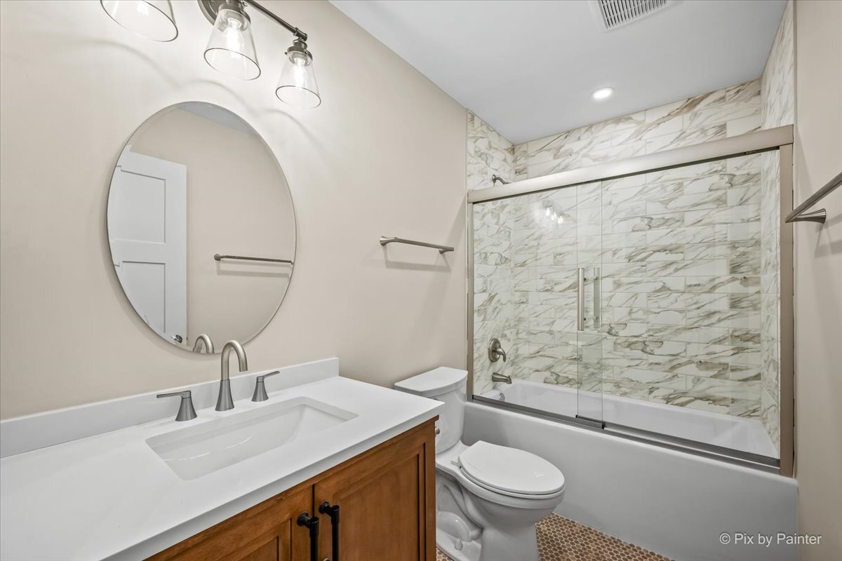 11611 Douglas Avenue Property Photo 33