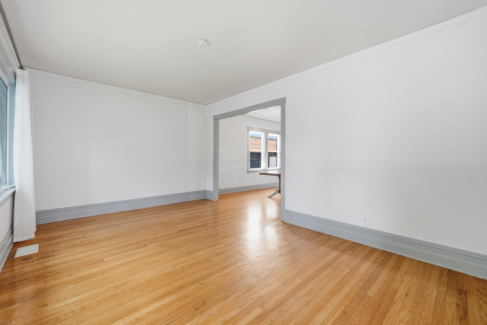 5455 N Lieb Avenue Property Photo 3