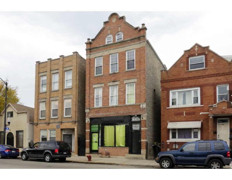 2230 S Kedzie Avenue Property Photo 1