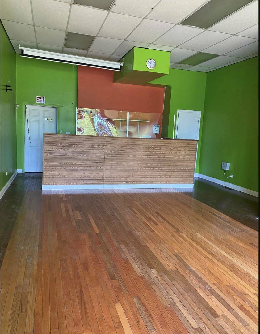 2230 S Kedzie Avenue Property Photo 5