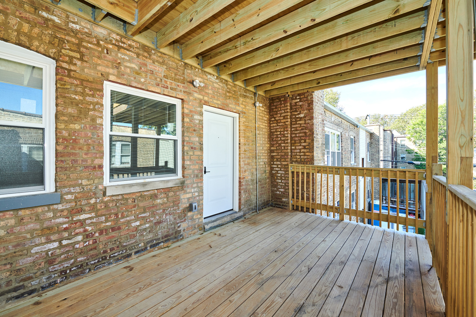5804 N Maplewood Avenue 1 Property Photo 22
