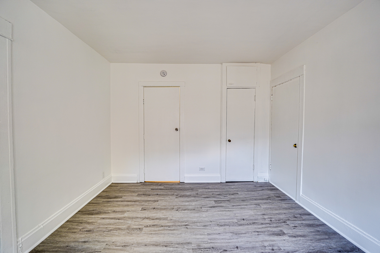 523 Grand Avenue 2 Property Photo 6
