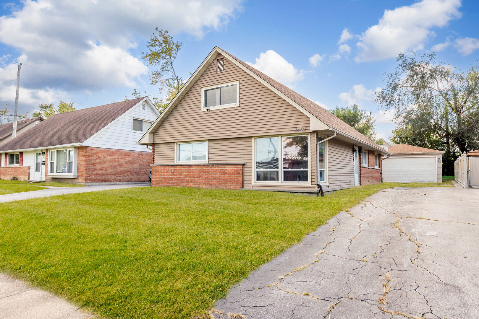 3907 167th Place Property Photo 1