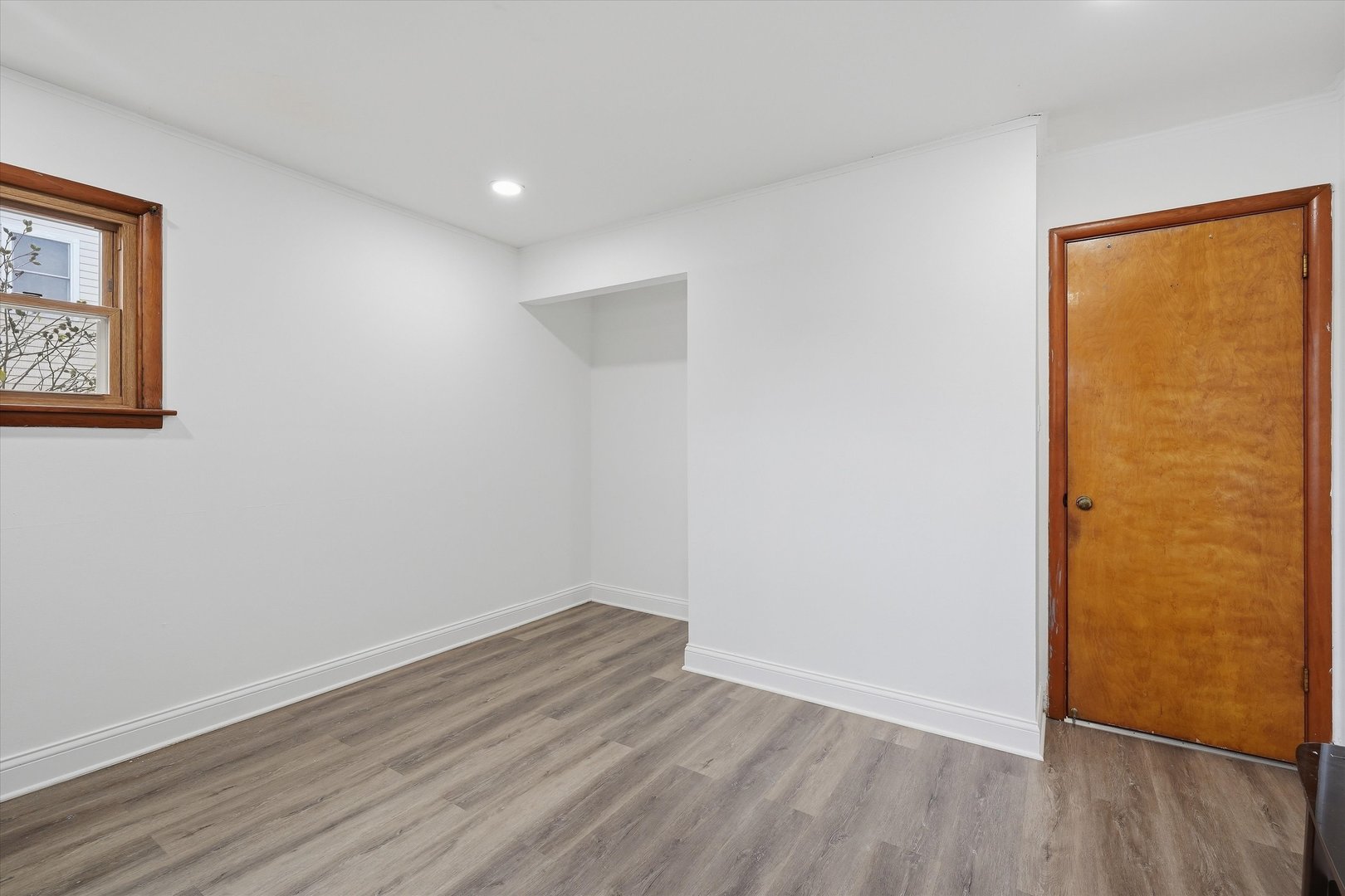 8937 Mcvicker Avenue Property Photo 12