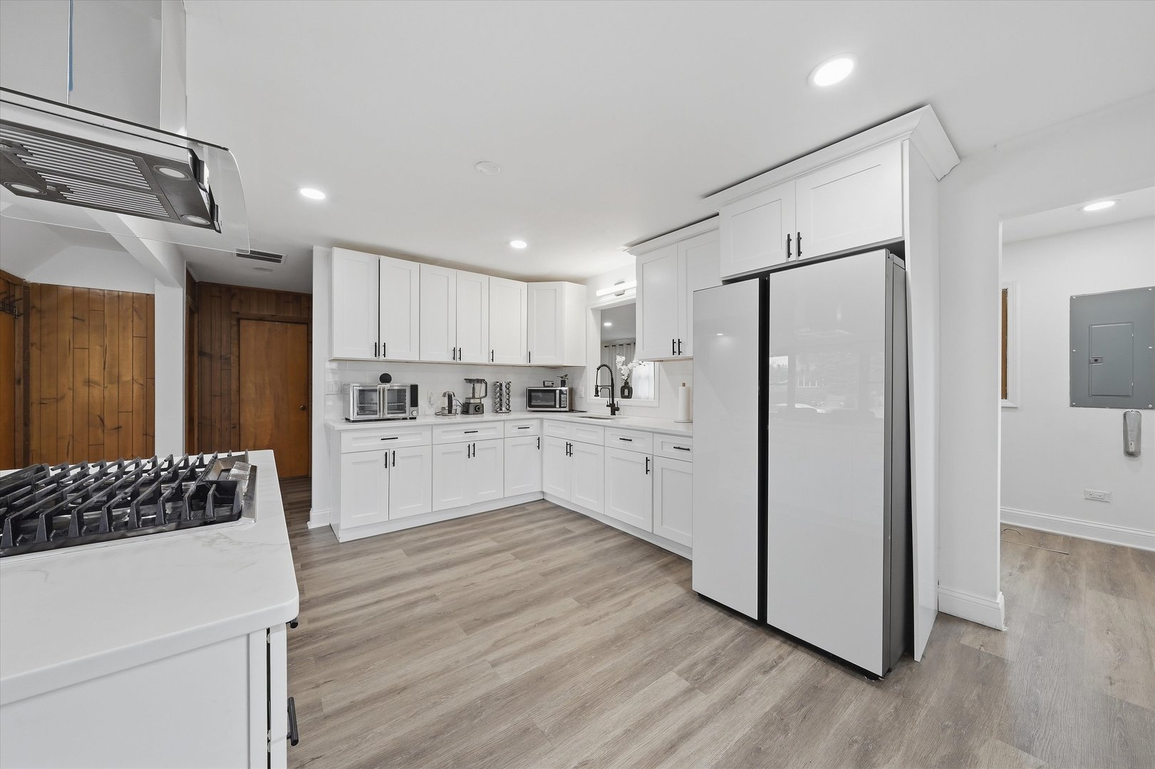 8937 Mcvicker Avenue Property Photo 16