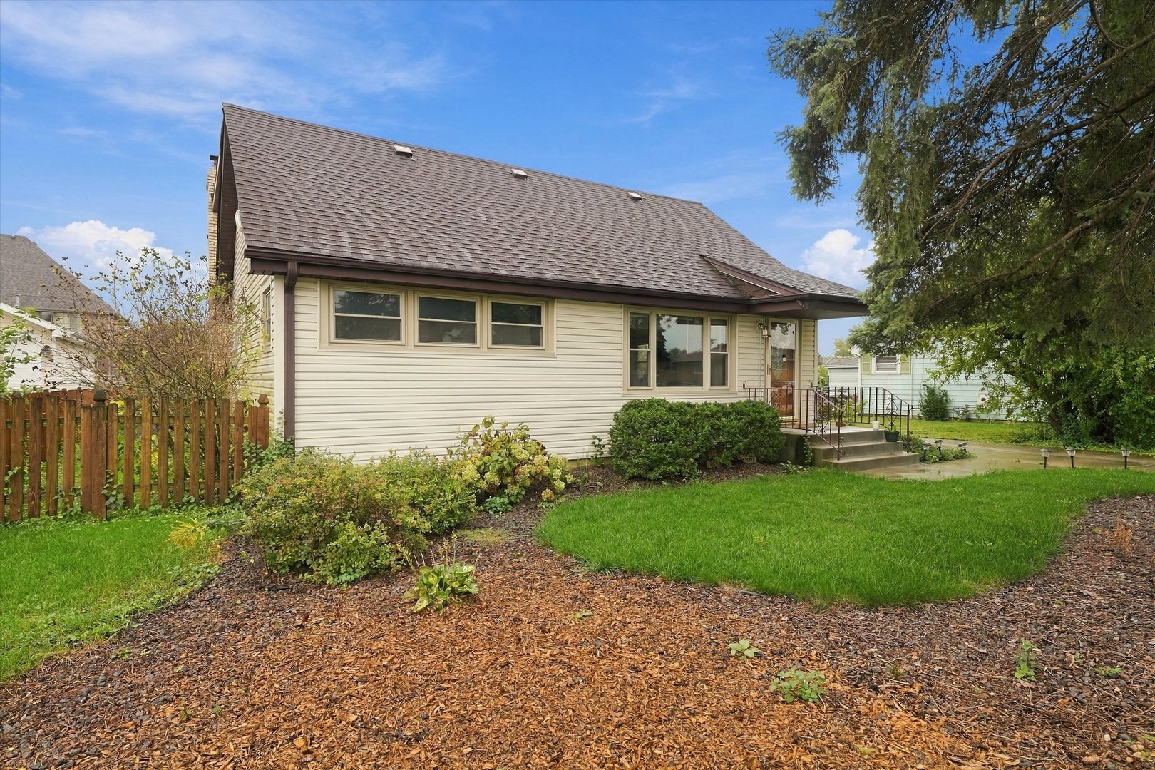 8937 Mcvicker Avenue Property Photo 41