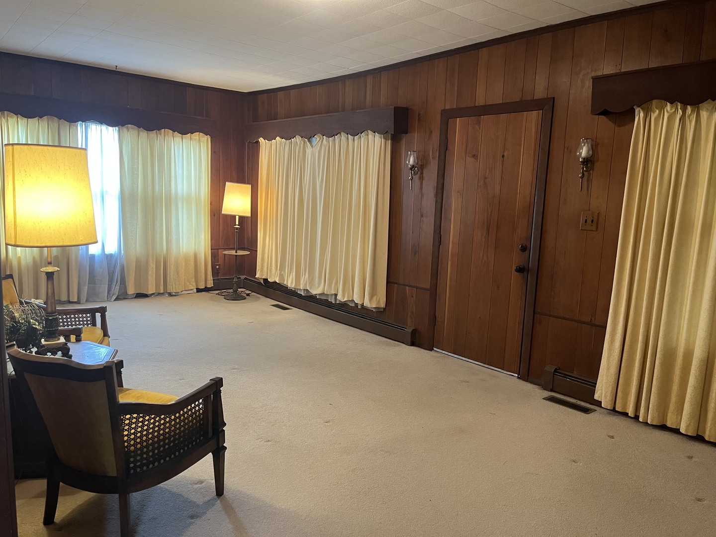 504 S Pennsylvania Avenue Property Photo 12