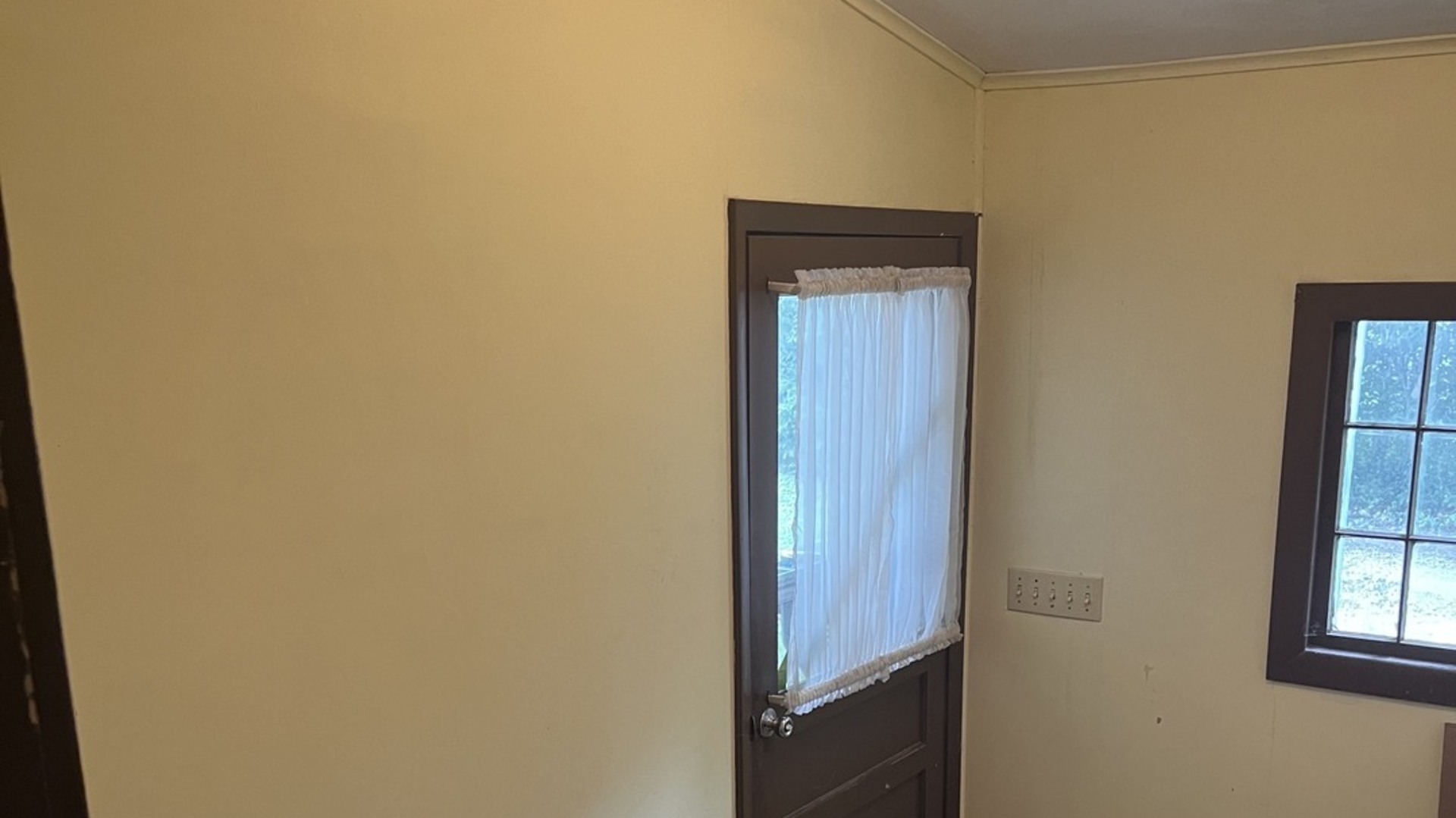 504 S Pennsylvania Avenue Property Photo 35