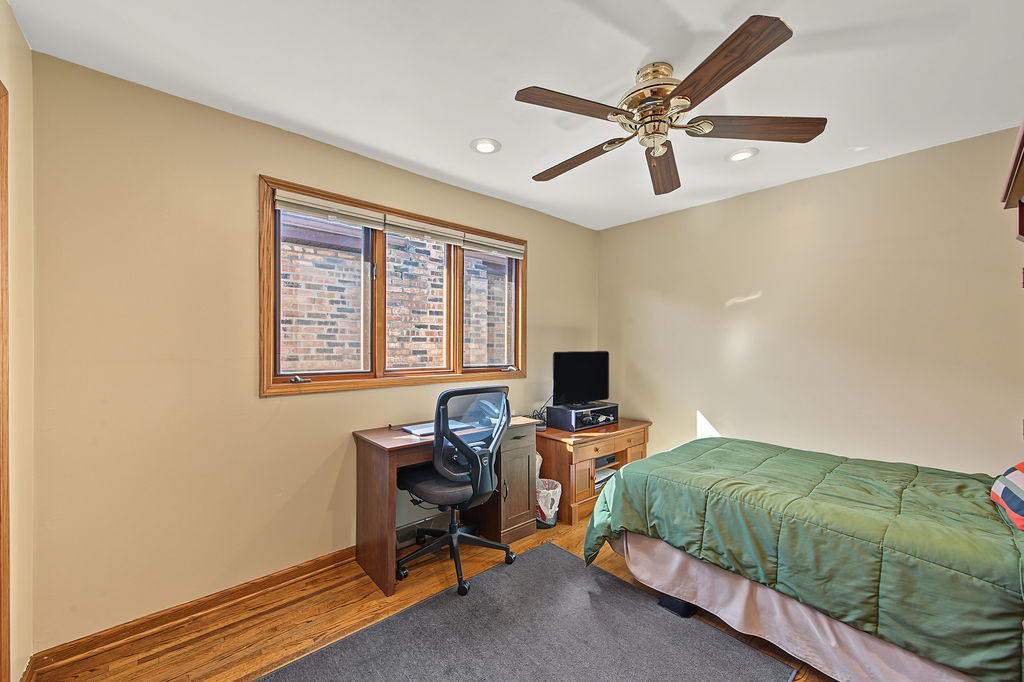 11629 S Avenue J Property Photo 6