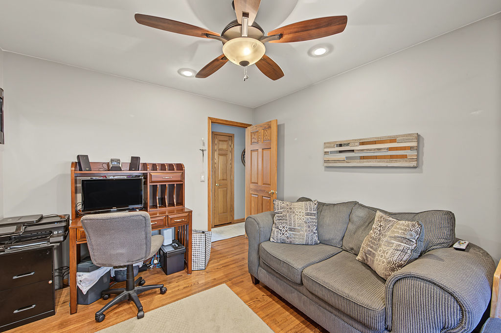 11629 S Avenue J Property Photo 11