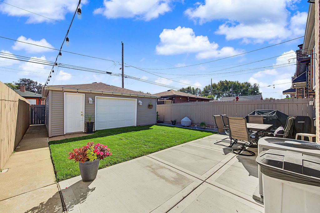 11629 S Avenue J Property Photo 36