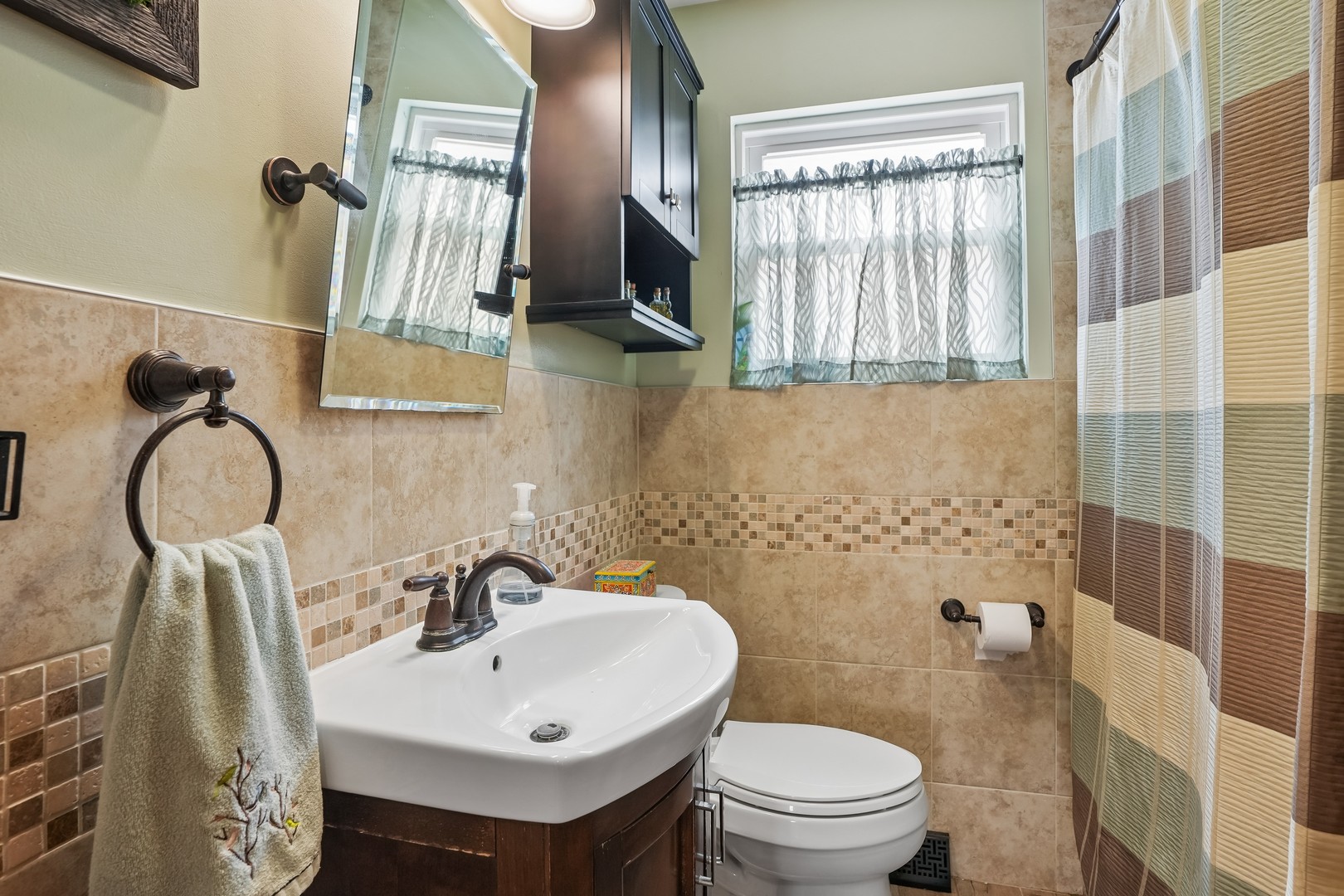 6228 W Huntington Street Property Photo 5