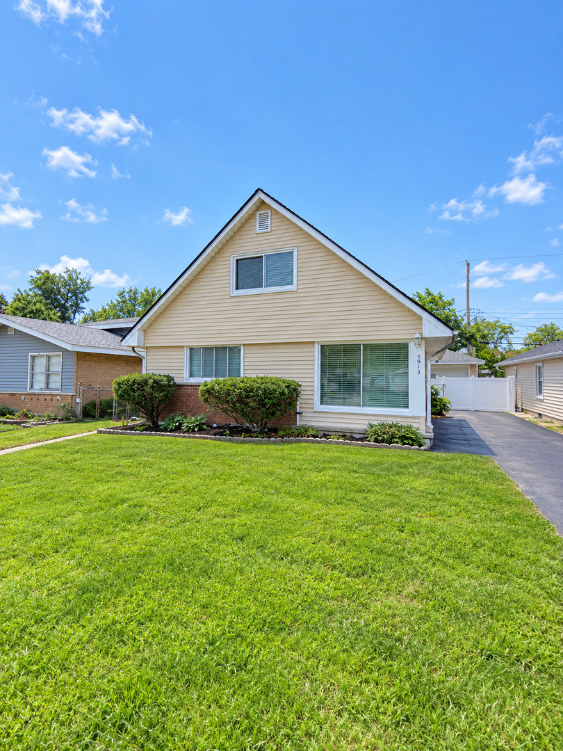 3913 168th Street Property Photo 1