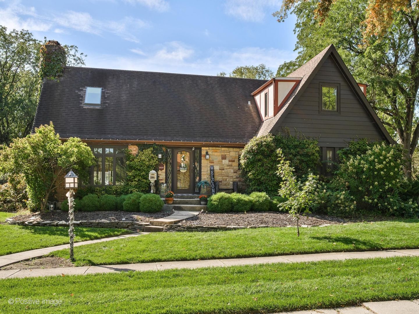 2620 Gordon Drive