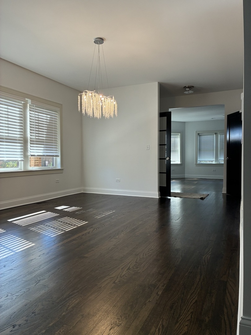 10611 S Claremont Avenue Property Photo 5
