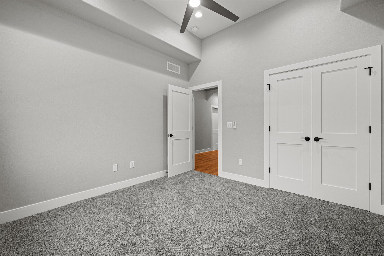 4675 98th Street 60 Property Photo 5