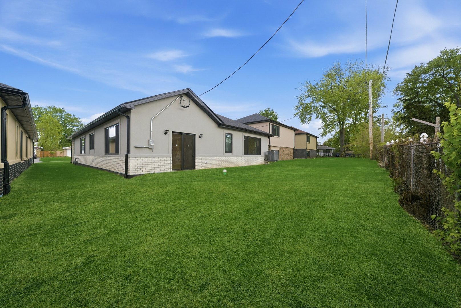 10718 S Worth Avenue Property Photo 41