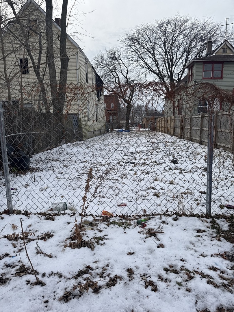 12017 S Wallace Street Property Photo 2