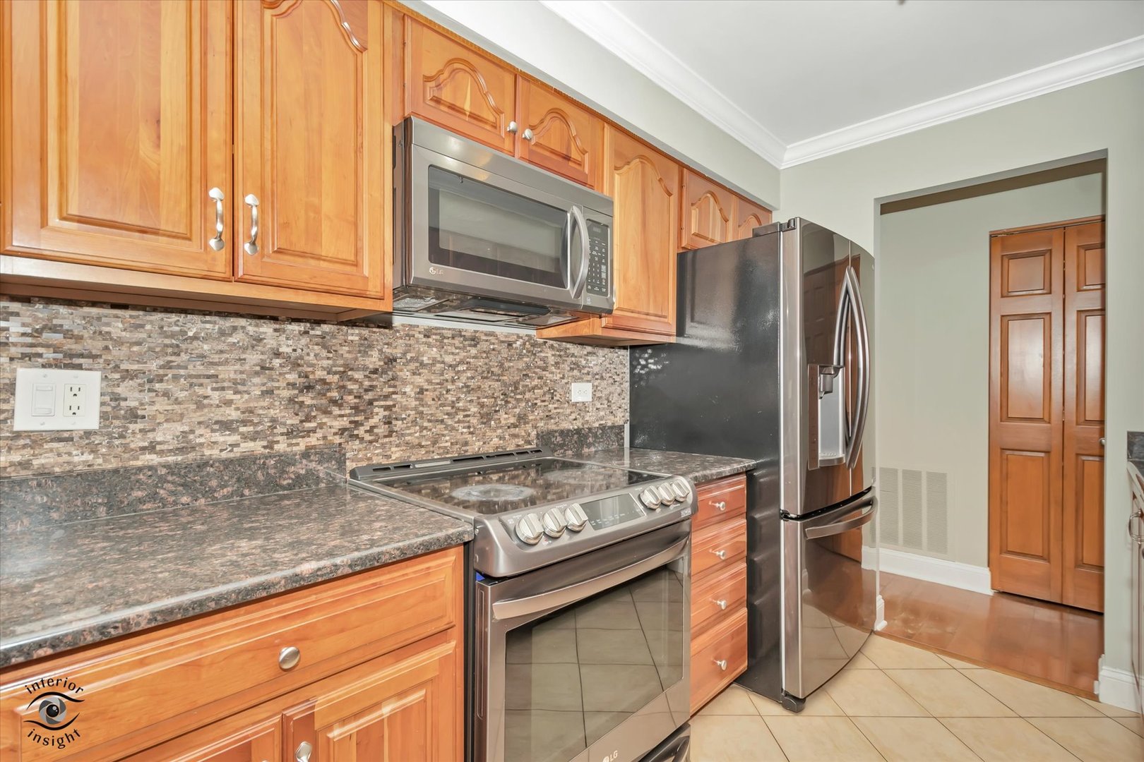 1400 N Elmhurst Road 119 Property Photo 12