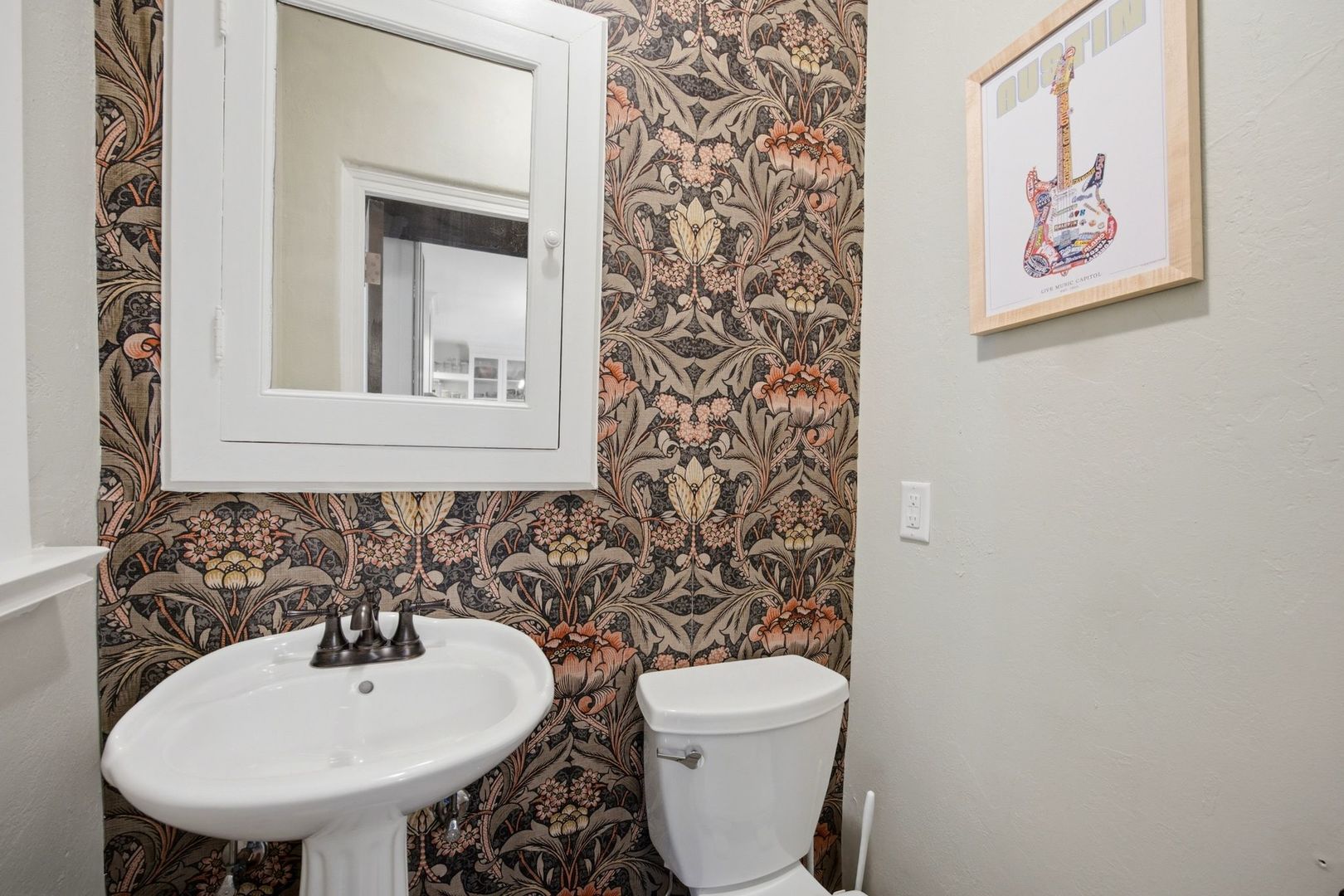 41 Hamilton Avenue Property Photo 29