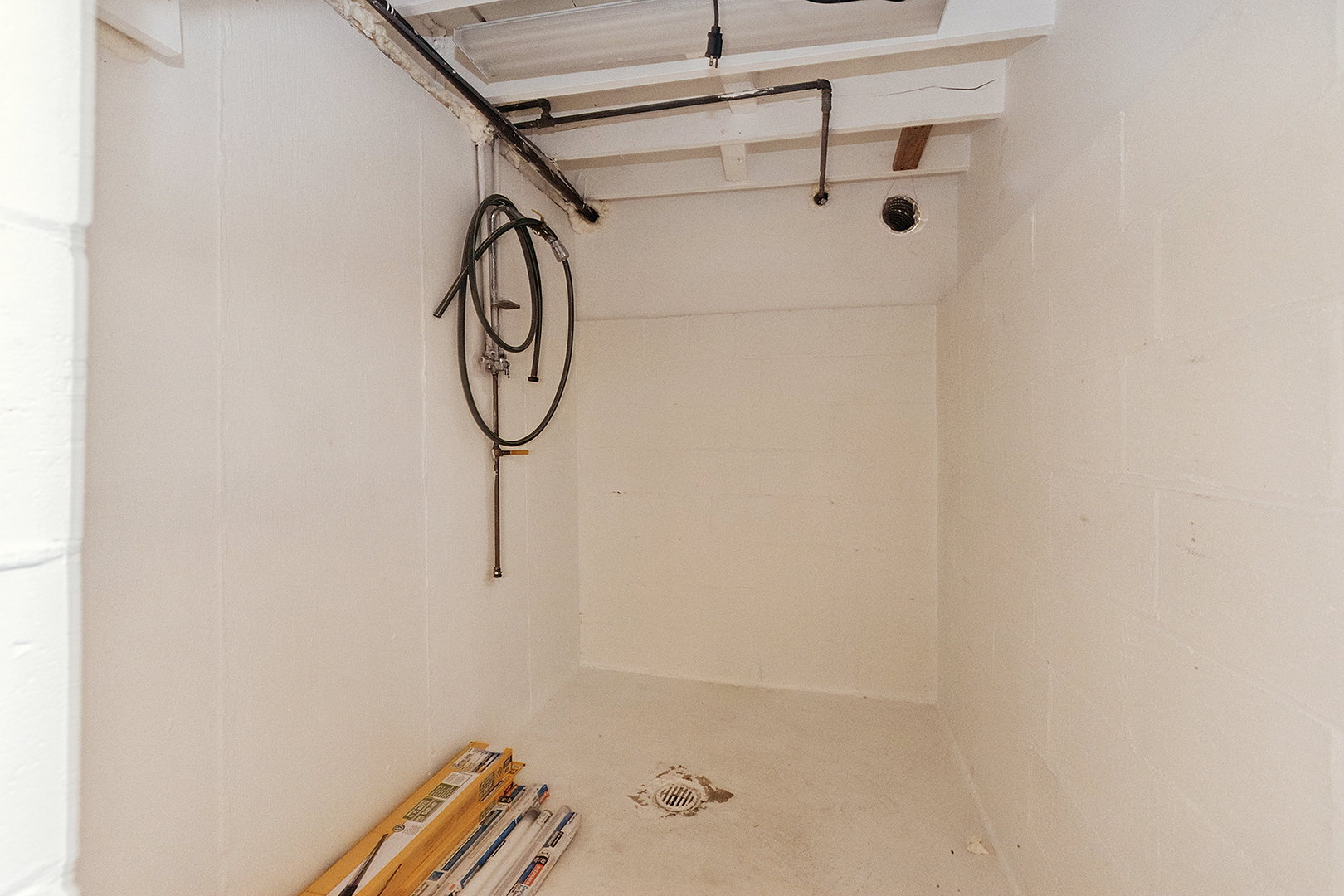 901 E 1st Street Property Photo 23