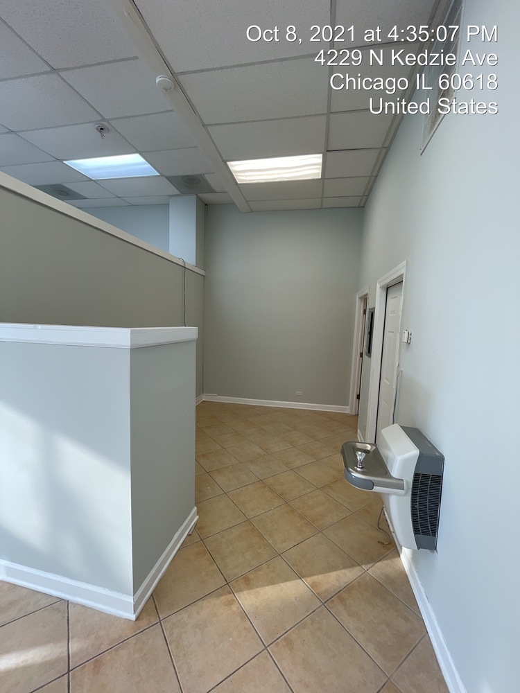 4235 N Kedzie Avenue Property Photo 6
