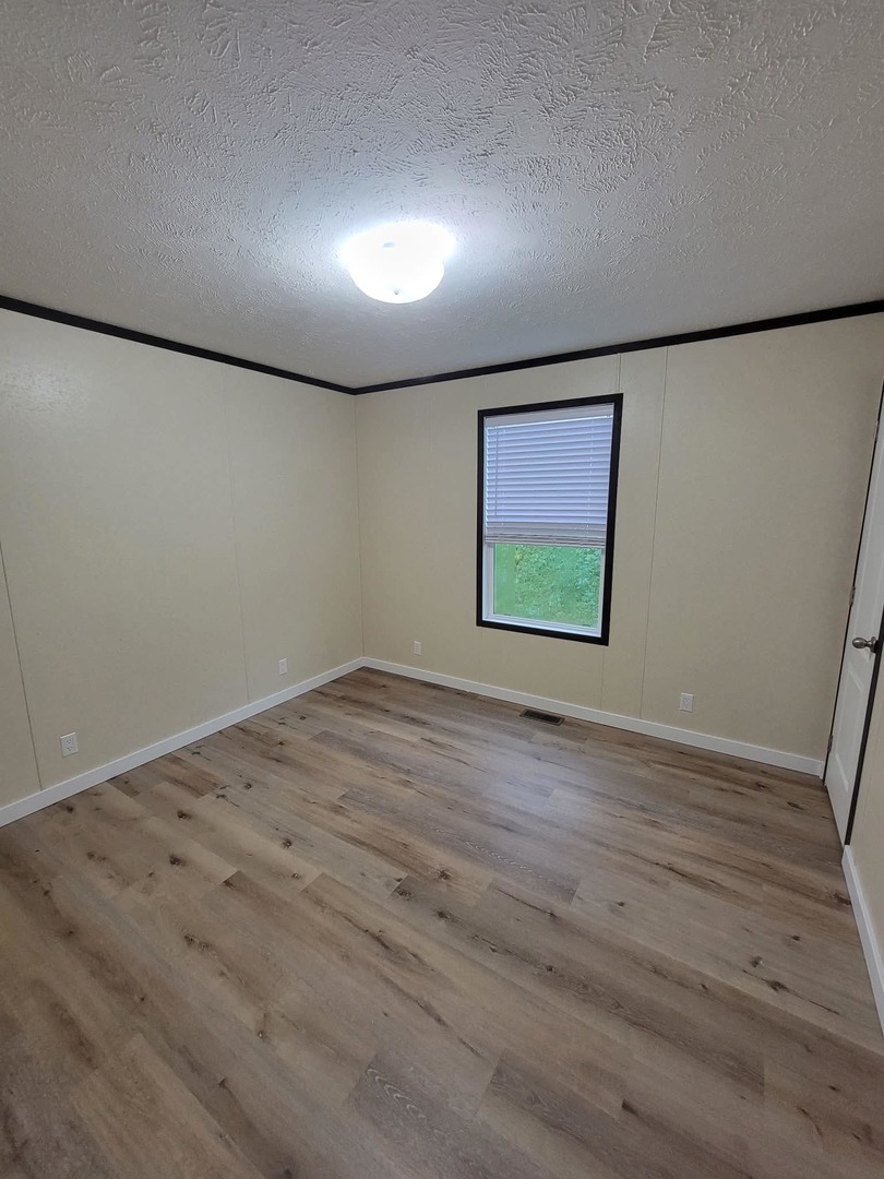 1301 Devils Glen Road 1 Property Photo 4
