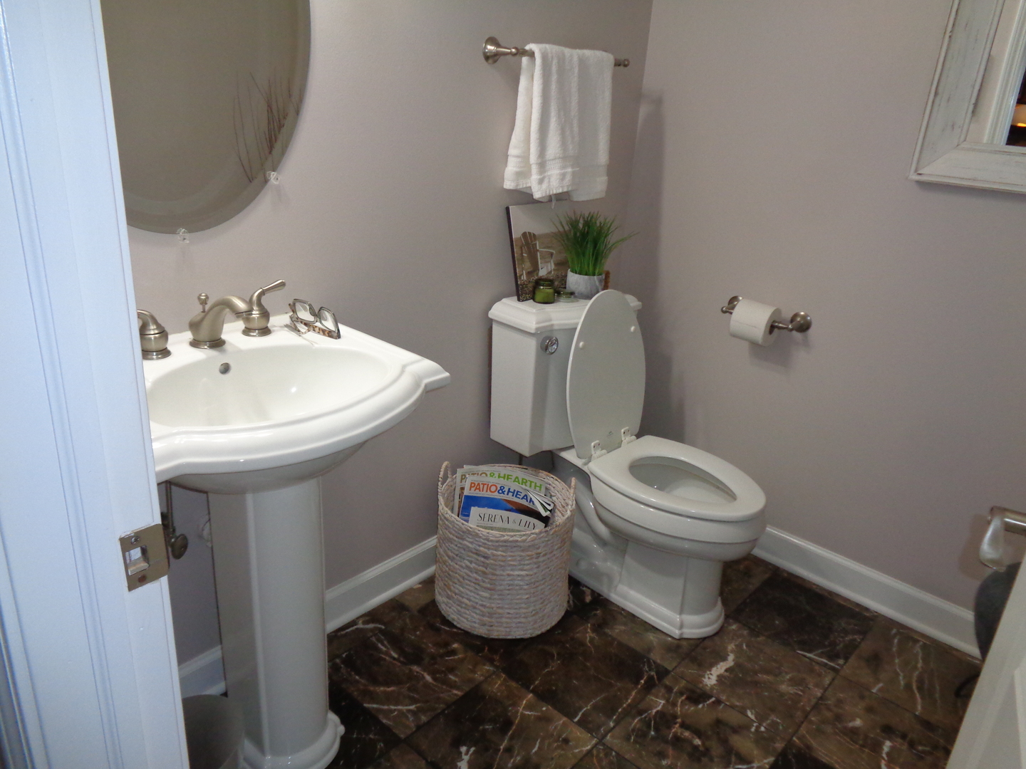 1915 W Cobblestone Lane Property Photo 17