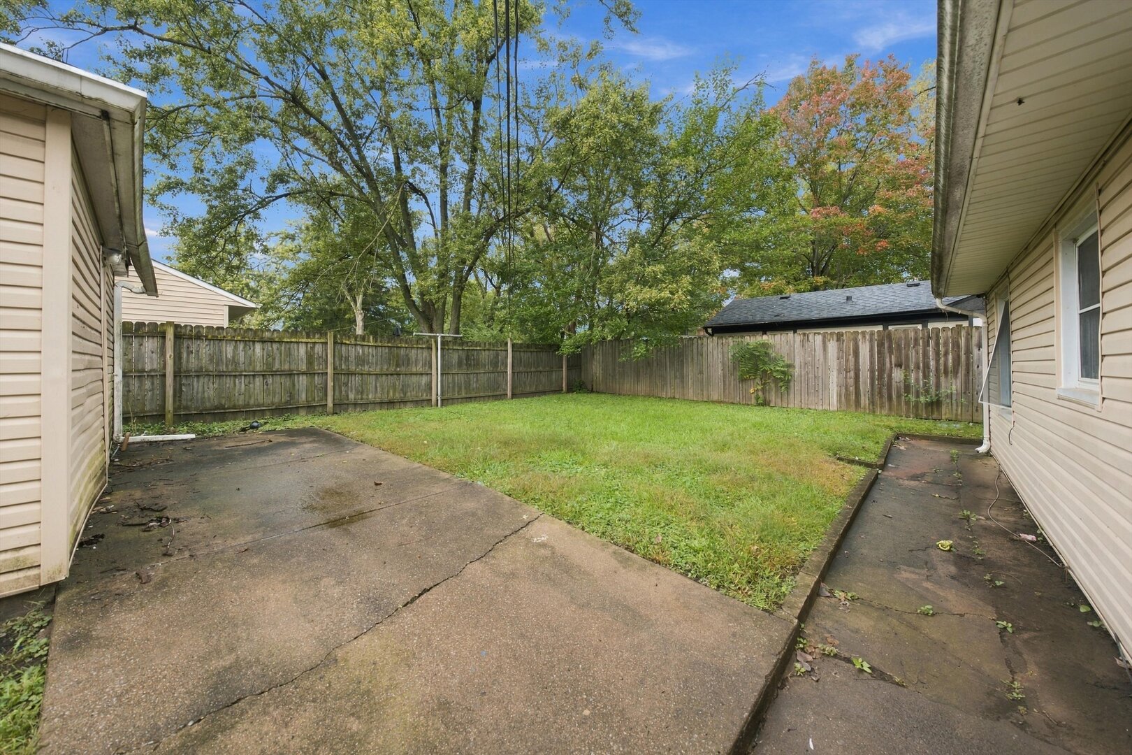 395 Oswego Street Property Photo 18