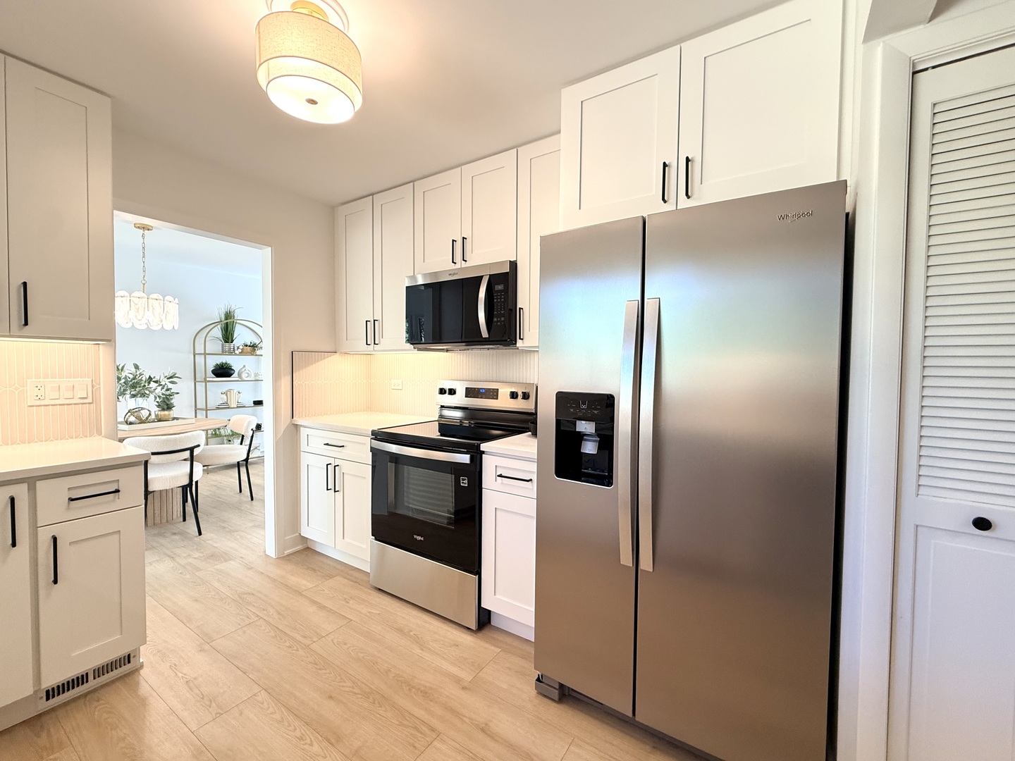 6814 Rhode Island Trail Property Photo 6