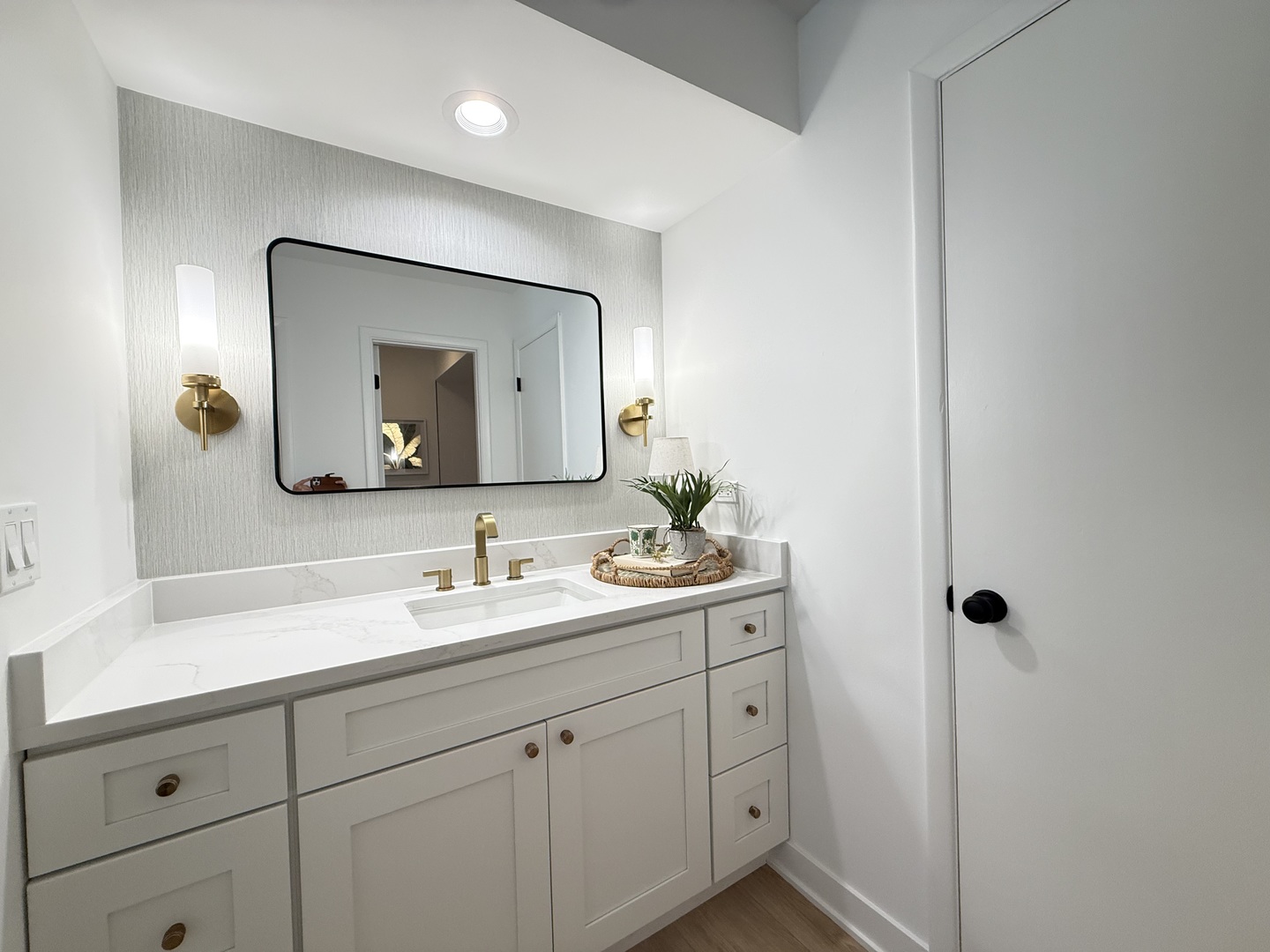 6814 Rhode Island Trail Property Photo 12