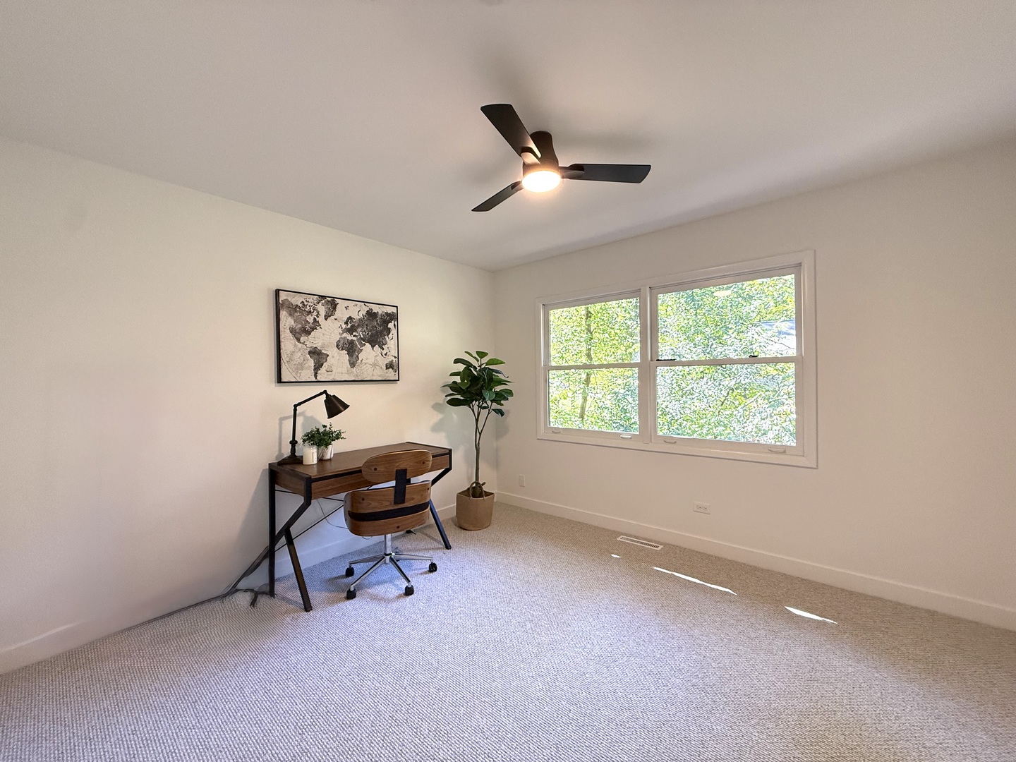 6814 Rhode Island Trail Property Photo 16